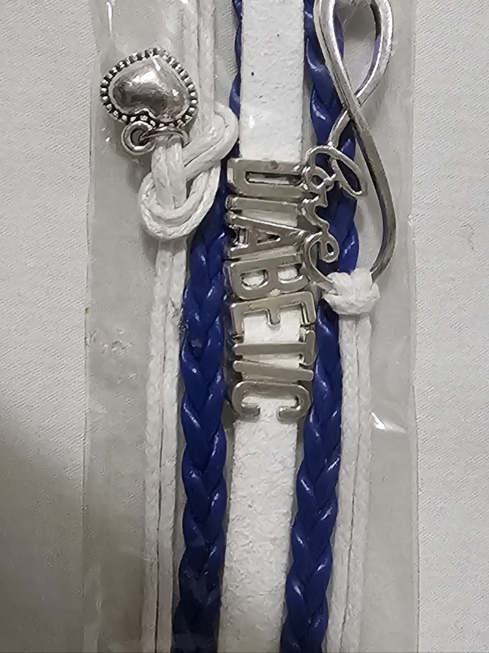 Bracelet - Picture 3 of 3